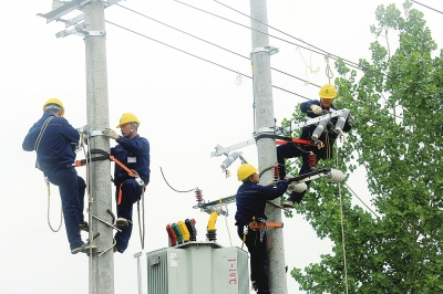 The main problems and difficulties in rural power line reconstruction